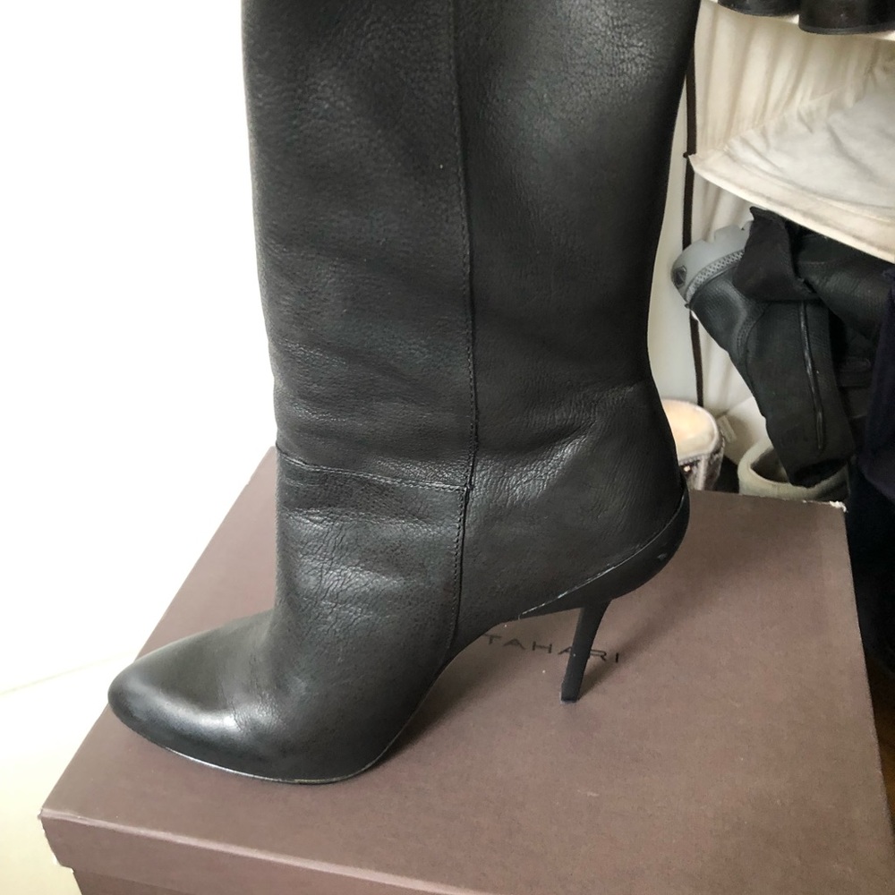 Tahari boots